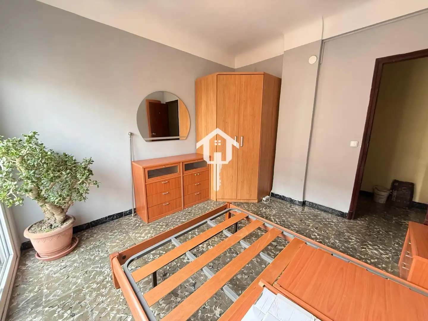 Apartamento en venta en Calle MAESTRO ALONSO, Altozano - Conde Lumiares