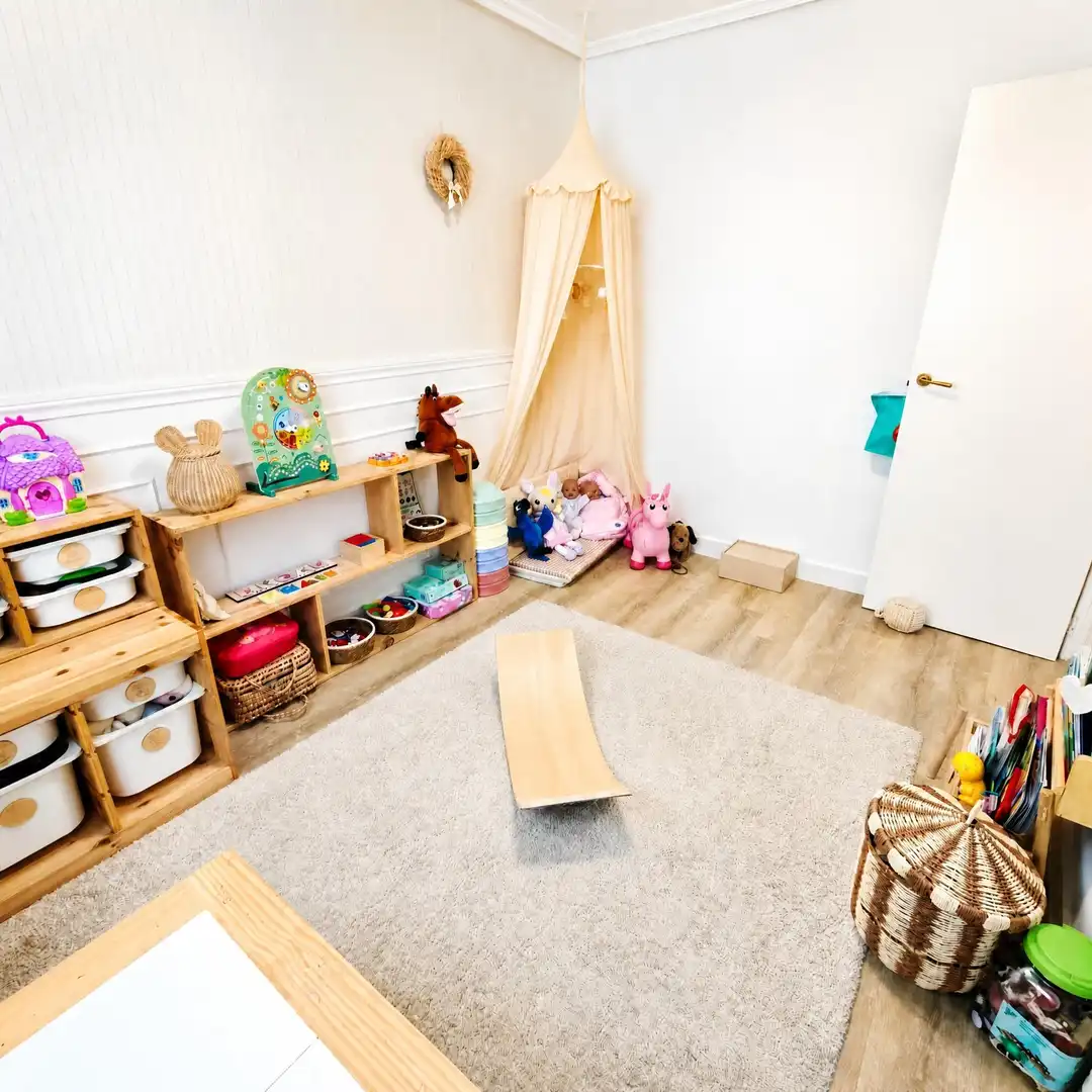 Einfamilien-Reihenhaus zum Verkauf in Muskiz mit Heizung, Privatgarten und Terrasse