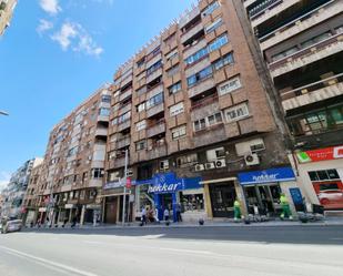 Vista exterior de Oficina en venda en  Jaén Capital amb Calefacció i Terrassa