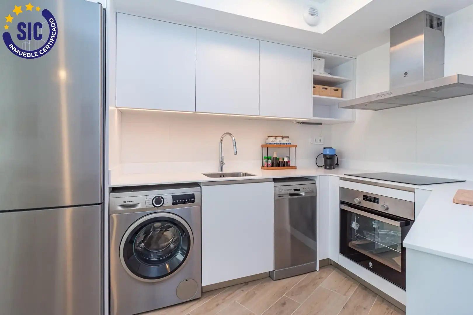 Cocina de Apartamento en venta en Playa Norte  