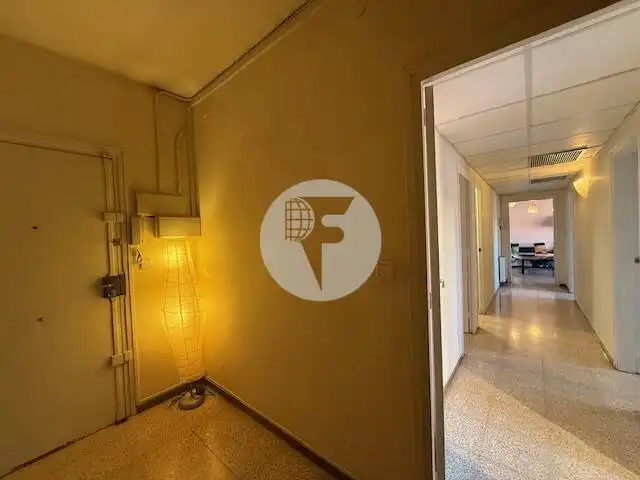 Piso en venta en Sabadell con Calefacción y Balcón
