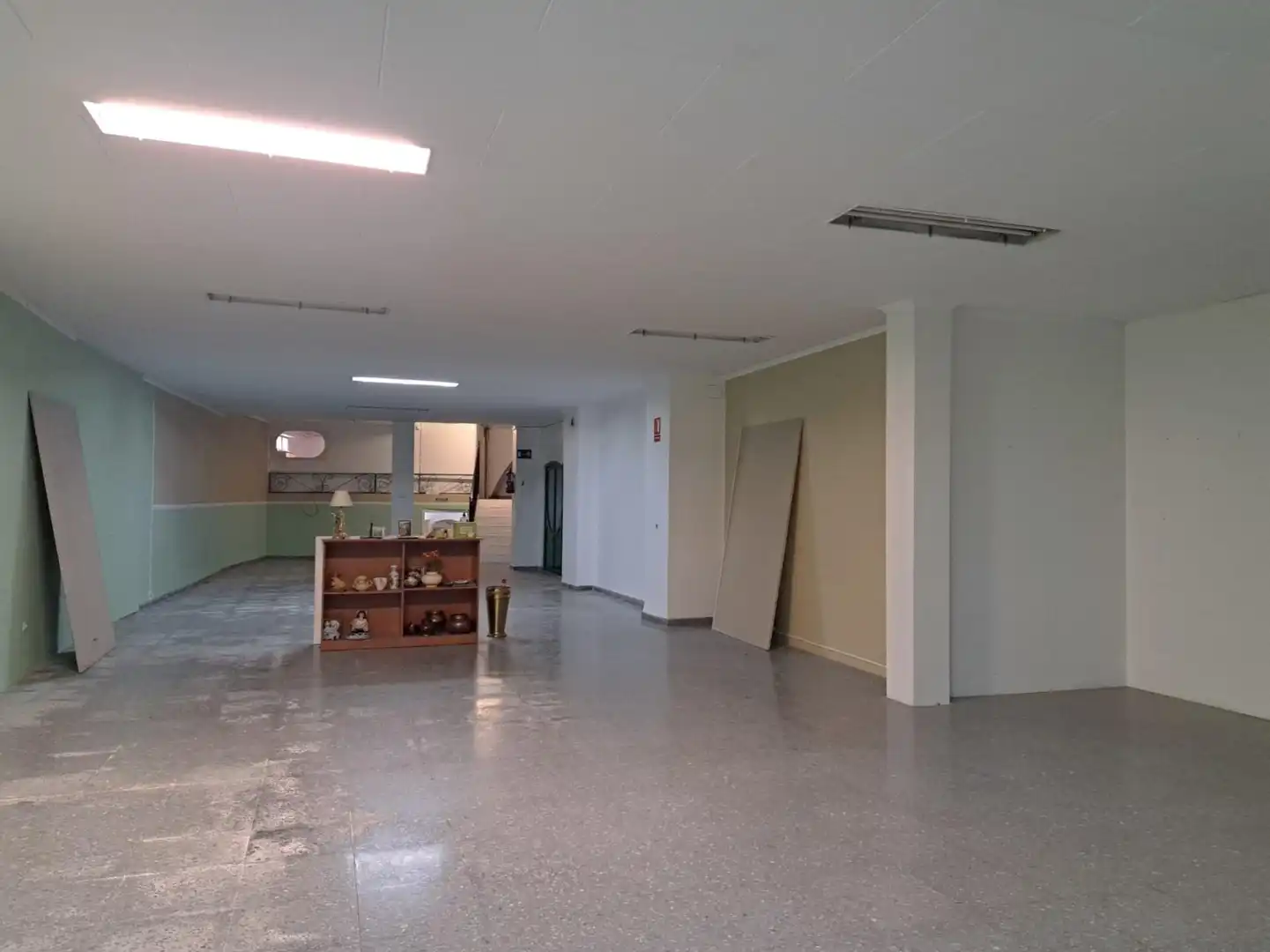 Buildings for sale in Calle Real , 38, Utiel