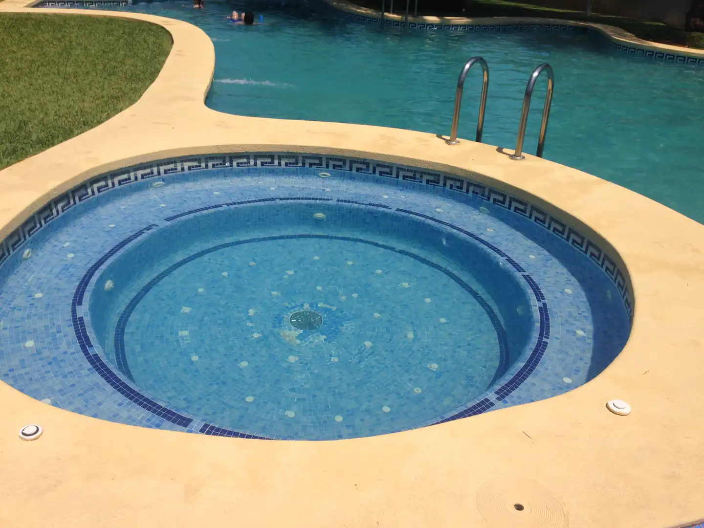 Swimming pool of Flat for rent in Dénia  with Air Conditioner, Heating and Terrace