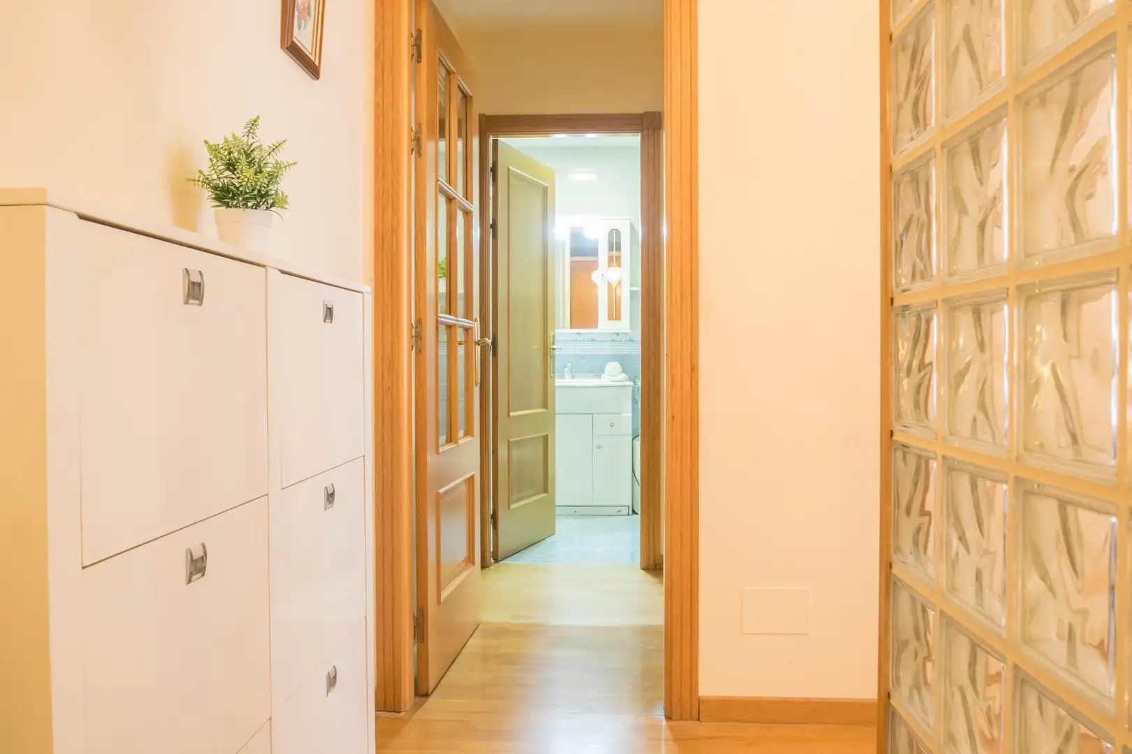 Wohnung zum Verkauf in Culleredo mit Heizung, Parkett und Abstellraum