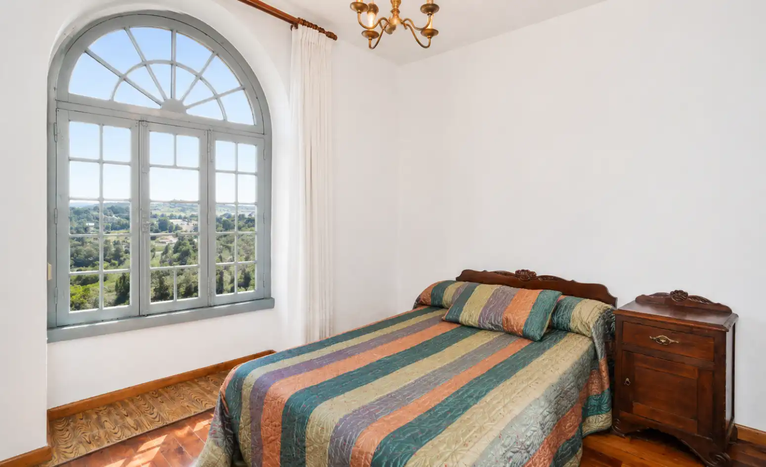 Bedroom of Detached homes for sale in Salas  with Parquet flooring, Terrace and Storage room