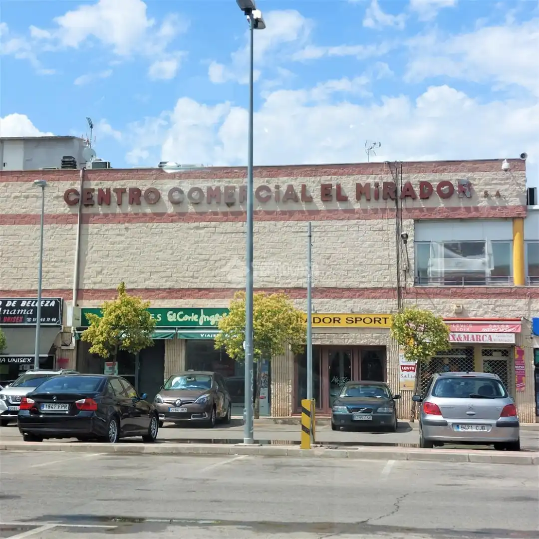 Vista exterior de Residencial en venda en Colmenar Viejo