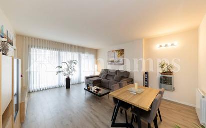 Living room of Flat for sale in Sabadell  with Air Conditioner, Heating and Private garden