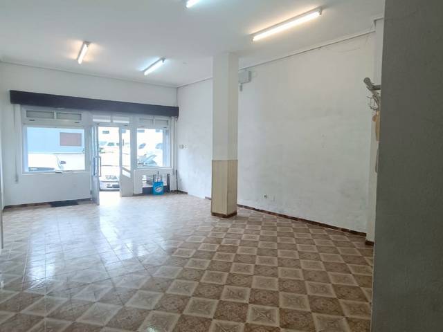 Local comercial en Alquiler en Paseo la Ventilla, 29 en Solares - Valdecilla