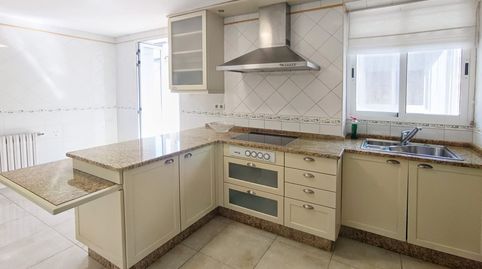 Foto 2 de Piso en venta en Calle Joaquin Costa, Zona de Plaza de Barcelos, Pontevedra Capital