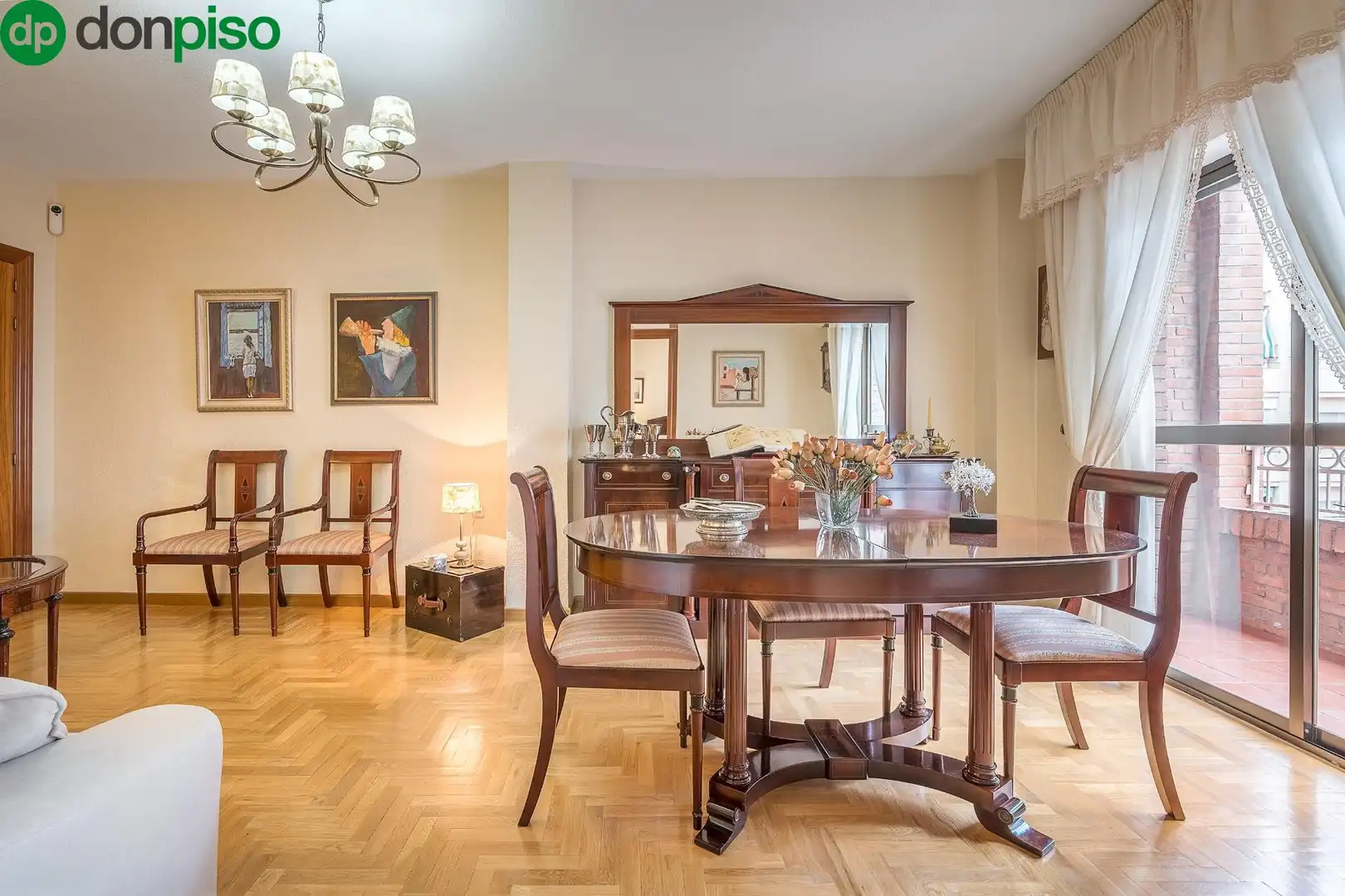 Comedor de Piso en venta en Granada