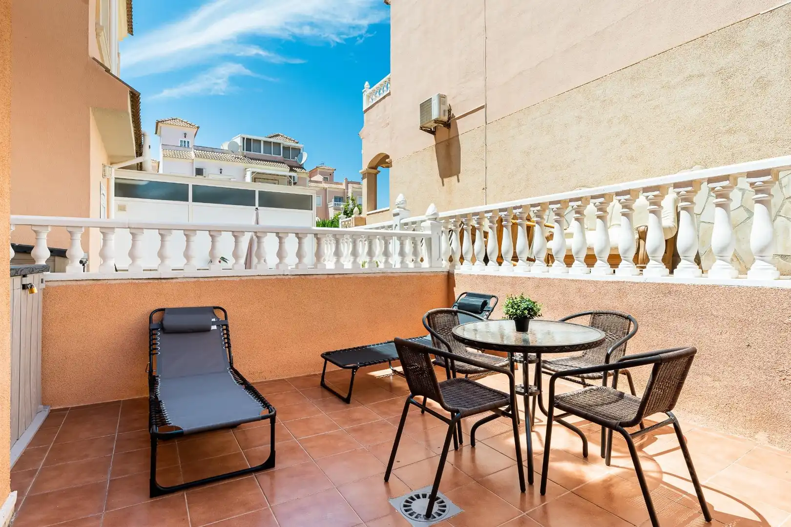 Terrassa de Casa adosada de lloguer en Orihuela amb Aire condicionat, Calefacció i Terrassa