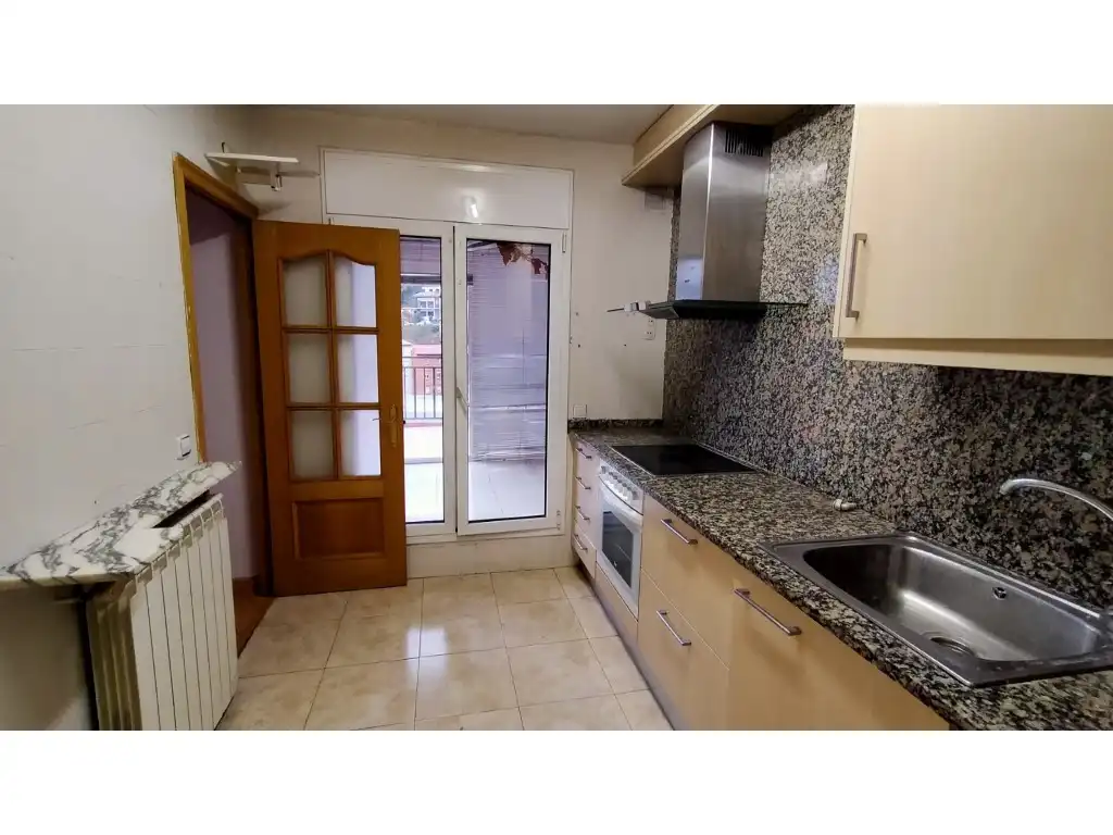 Attic for sale in Avenida Ripolles, Ripoll