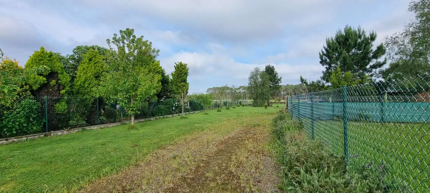 Residencial en venda a N/A, Castropol