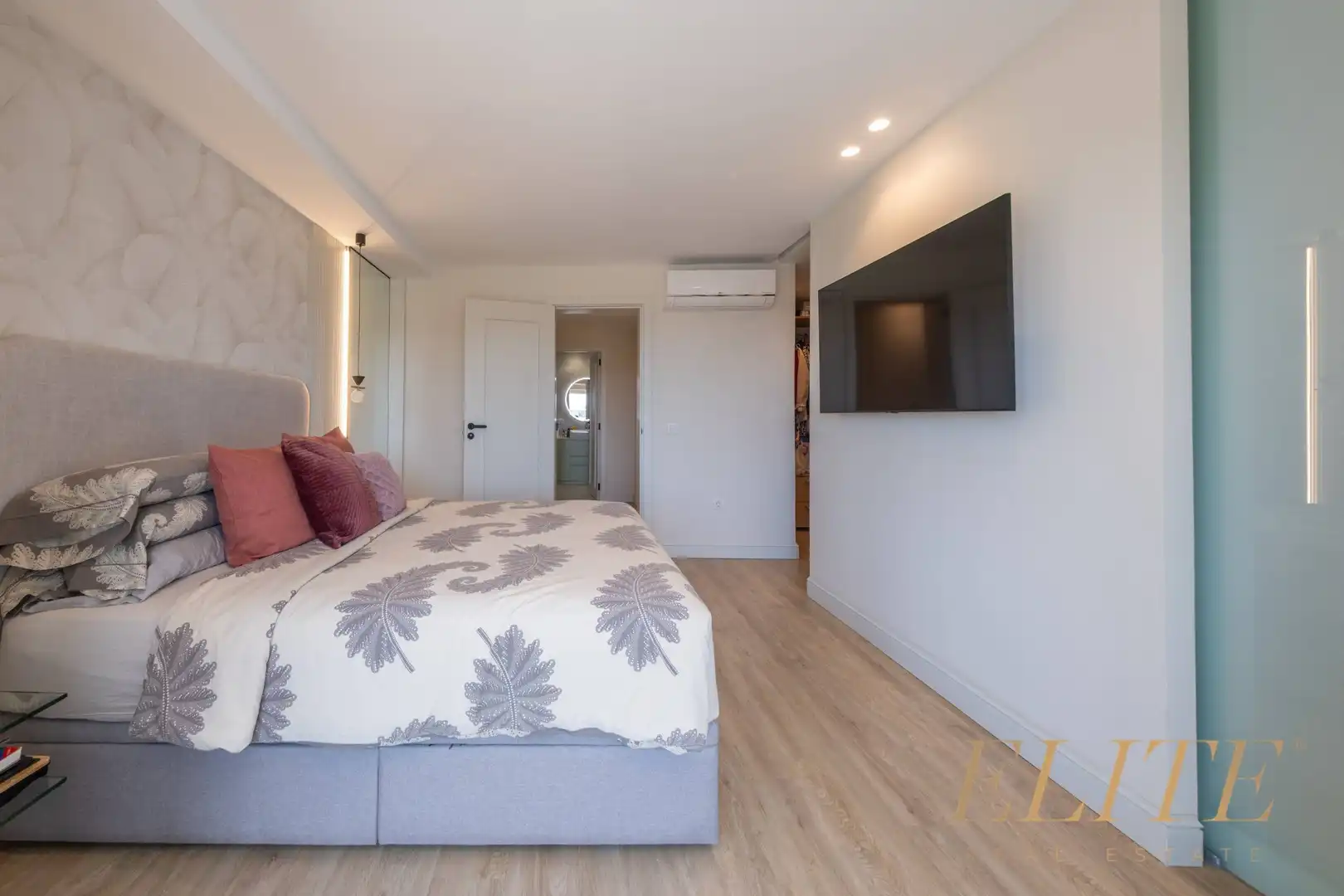 Dormitori de Casa adosada en venda en San Bartolomé de Tirajana amb Aire condicionat, Jardí privat i Terrassa