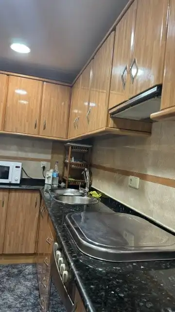 Küche von Wohnung zum Verkauf in Cornellà de Llobregat mit Klimaanlage, Heizung und Ofen