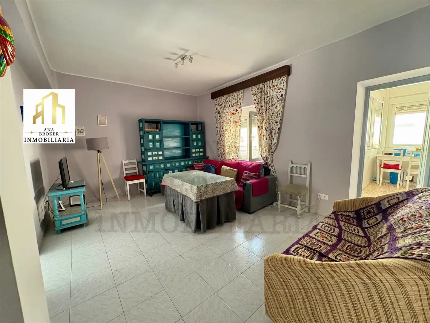 Living room of Flat for sale in Ronda  with Furnished