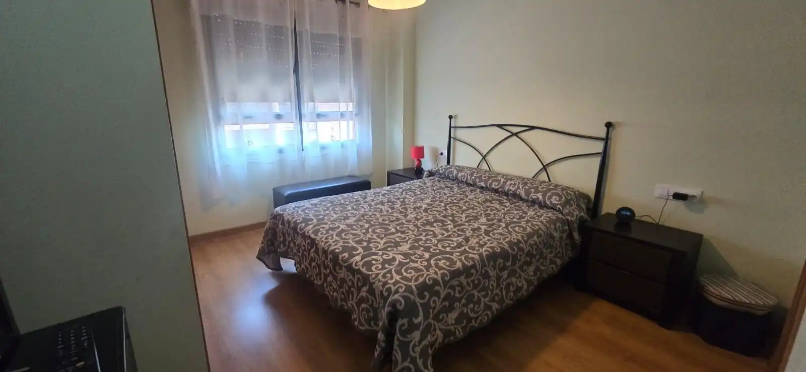 Habitación de Apartamento de alquiler en Alboraya con Aire acondicionado, Amueblado y Balcón