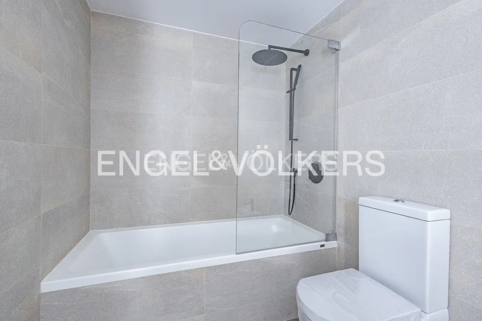 Baño de Ático en venta en Esplugues de Llobregat con Aire acondicionado, Calefacción y Terraza