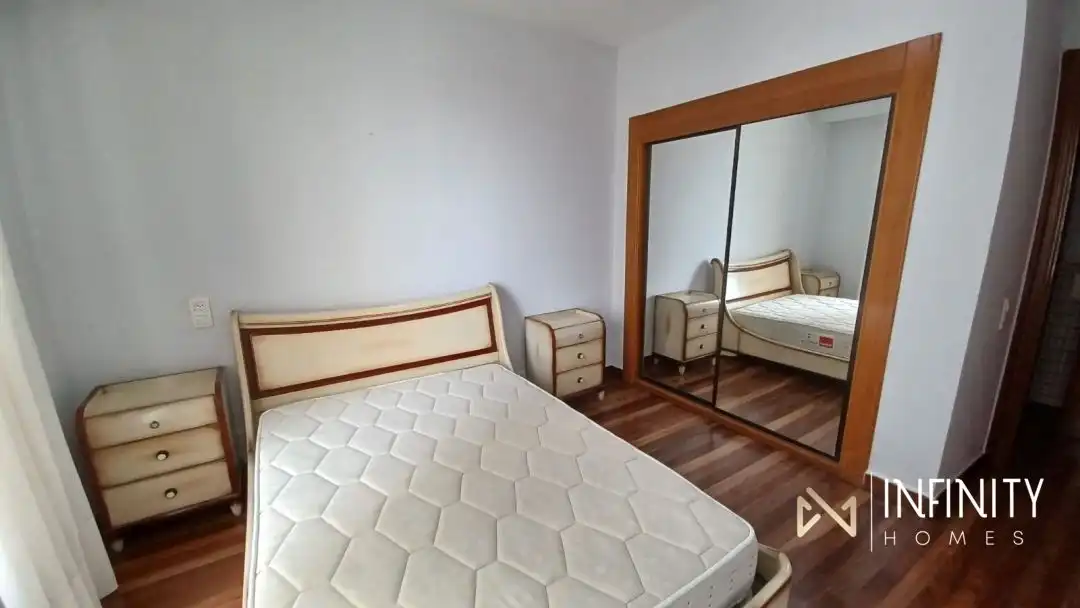 Schlafzimmer von Wohnung zur Miete in Bilbao  mit Terrasse