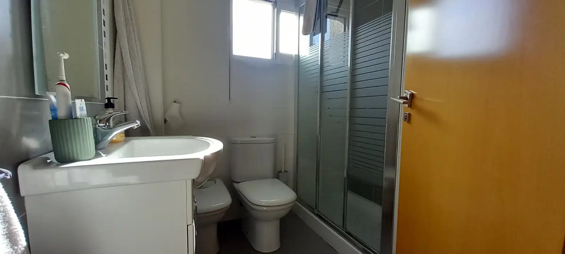 Bany de Apartament en venda en Gandia amb Aire condicionat, Calefacció i Moblat
