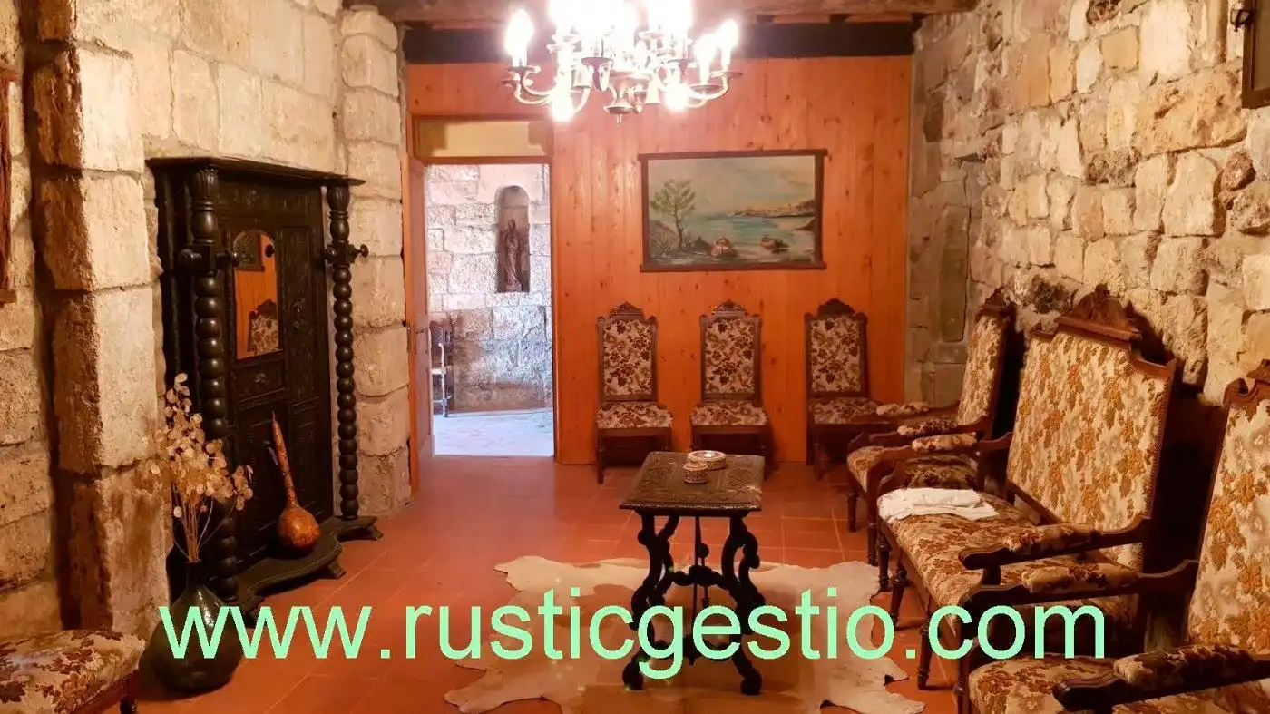 Country homes for sale in Serinyà