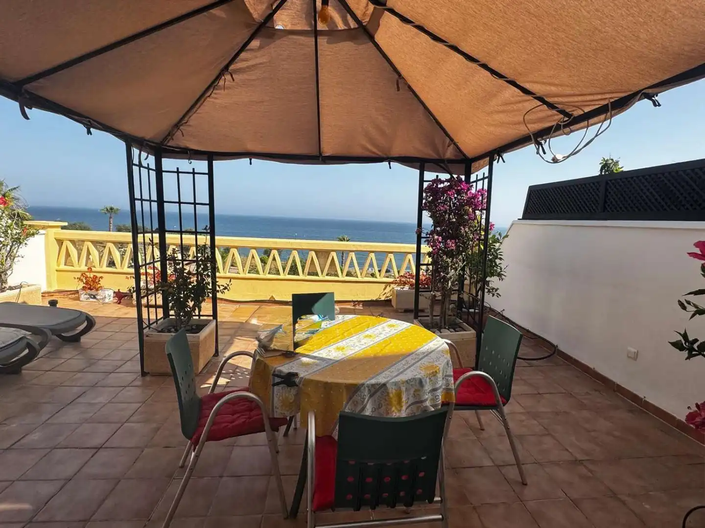 Terraza de Casa adosada en venta en Torrox con Aire acondicionado, Piscina y Amueblado