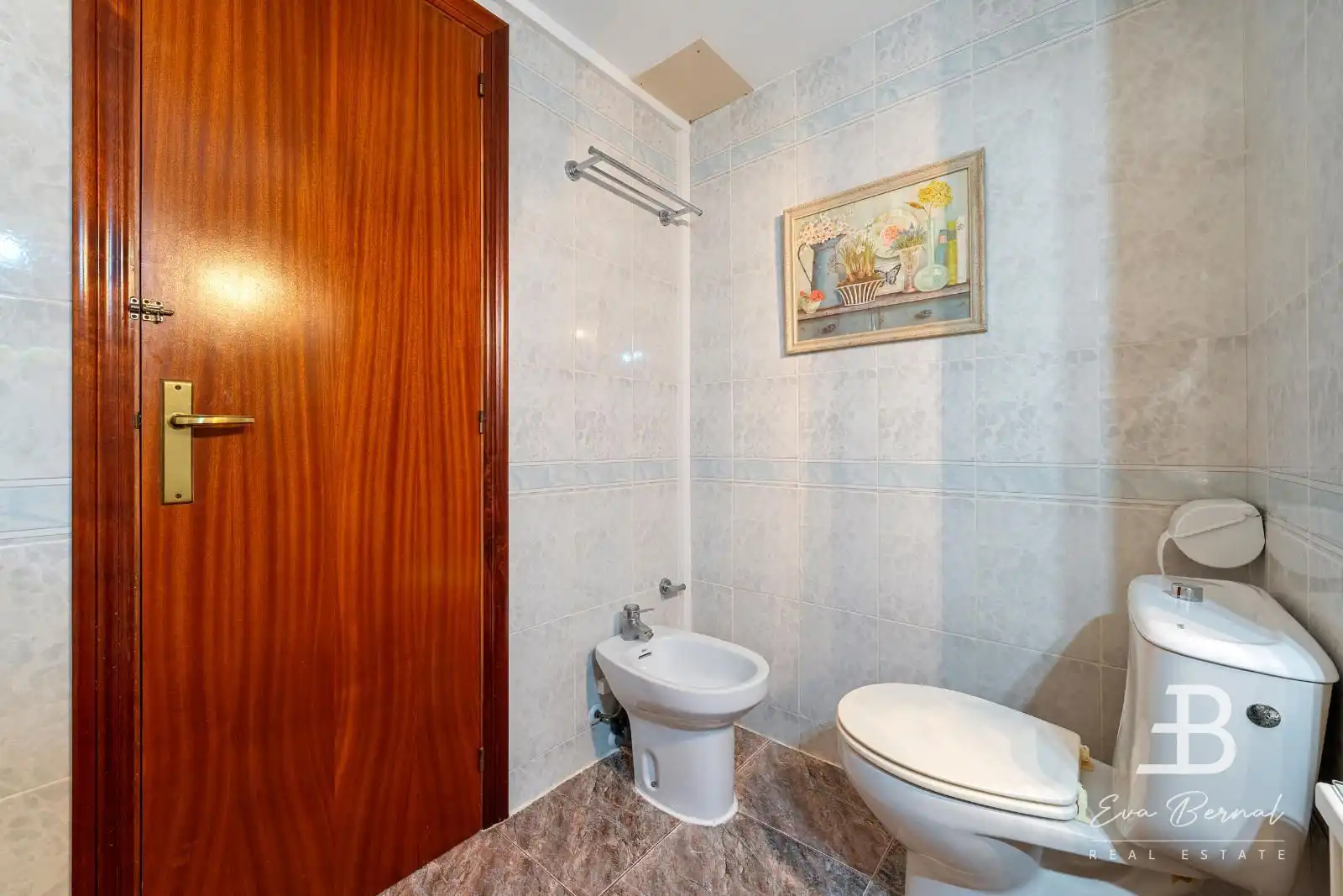 Badezimmer von Wohnung zum Verkauf in Vila-seca mit Klimaanlage, Heizung und Privatgarten