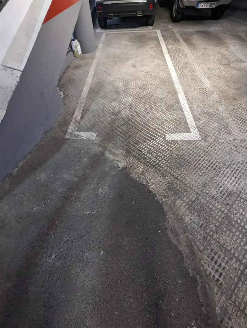 Parcheggio in vendita a Eixample, imagen 2