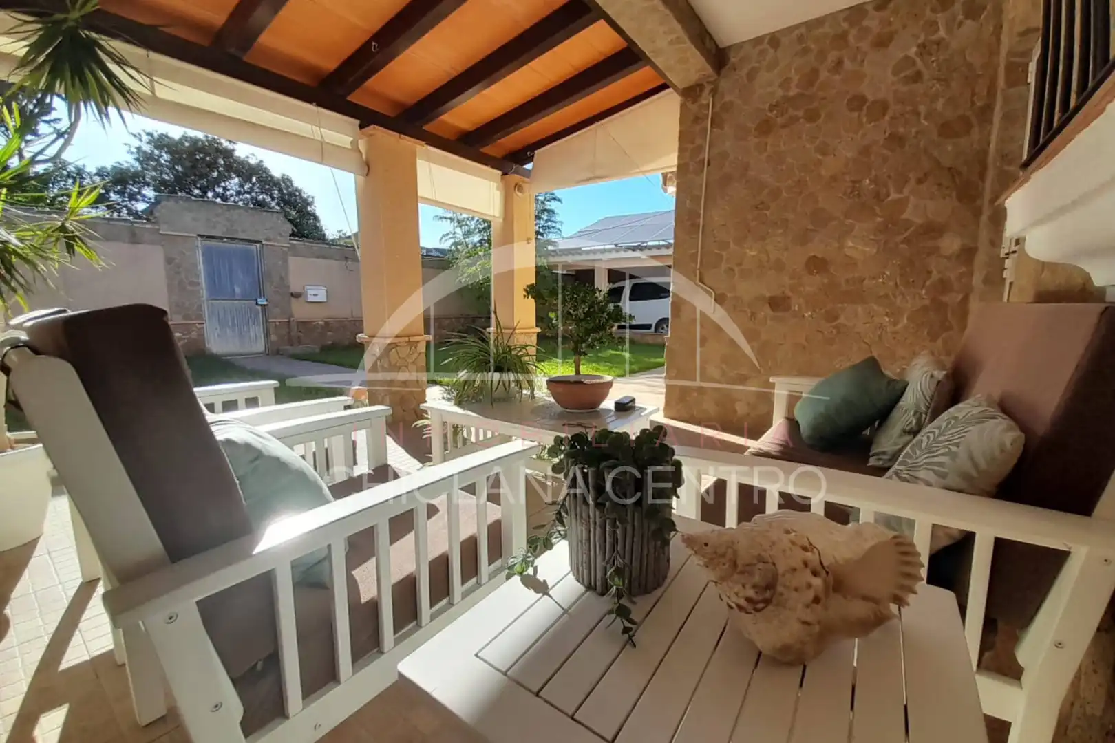 Terrassa de Casa o xalet en venda en Chiclana de la Frontera amb Jardí privat, Traster i Piscina