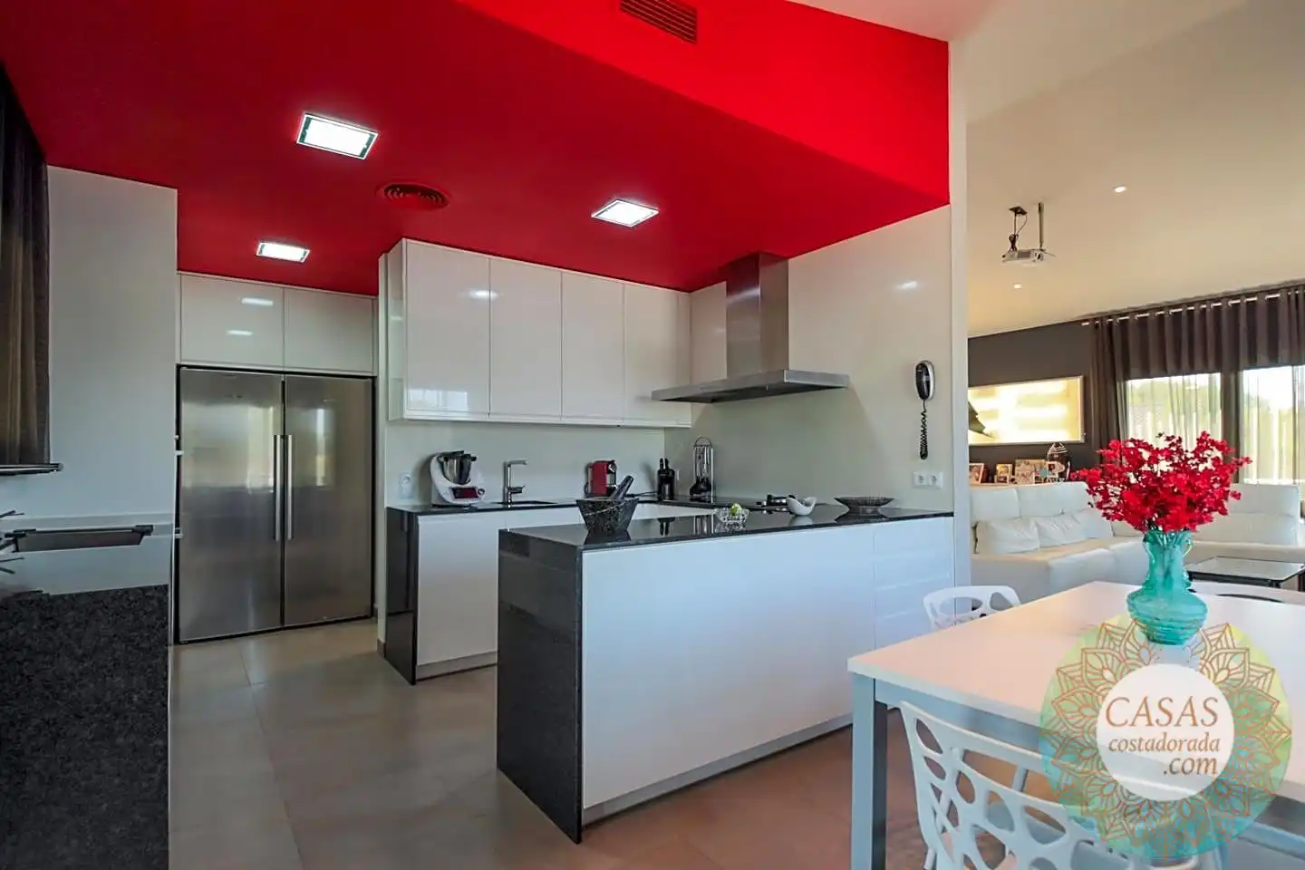 Cocina de Casa o chalet en venta en Tortosa con Aire acondicionado, Calefacción y Jardín privado