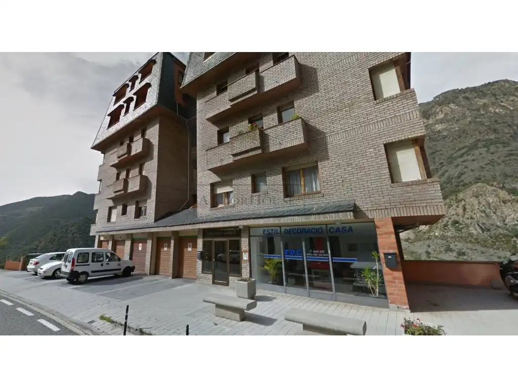 Local commercial à vendre à Sant Julià