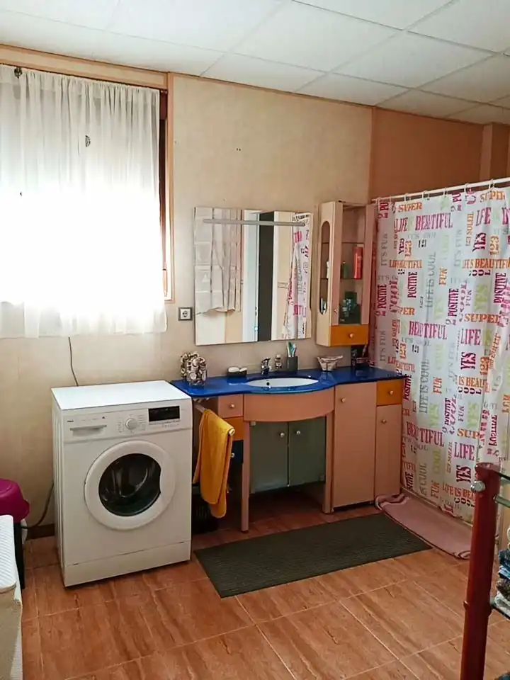 Baño de Casa o chalet en venta en Castejón (Navarra) con Calefacción, Jardín privado y Terraza