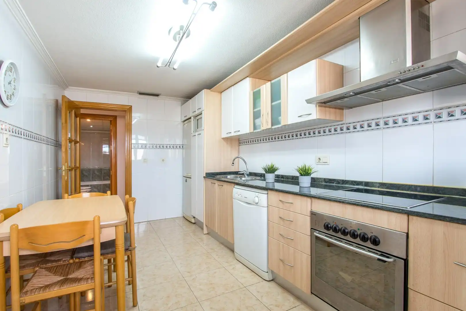 Cocina de Ático en venta en Murcia con Aire acondicionado, Terraza y Trastero