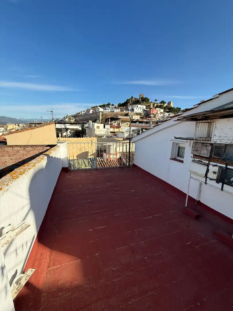Vista exterior de Casa adosada en venta en Vélez-Málaga con Terraza y Trastero