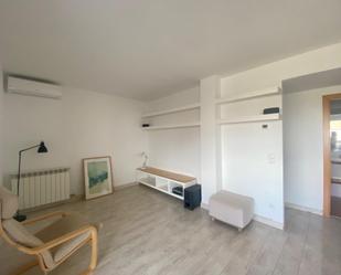 Living room of Flat to rent in  Zaragoza Capital  with Air Conditioner, Heating and Terrace