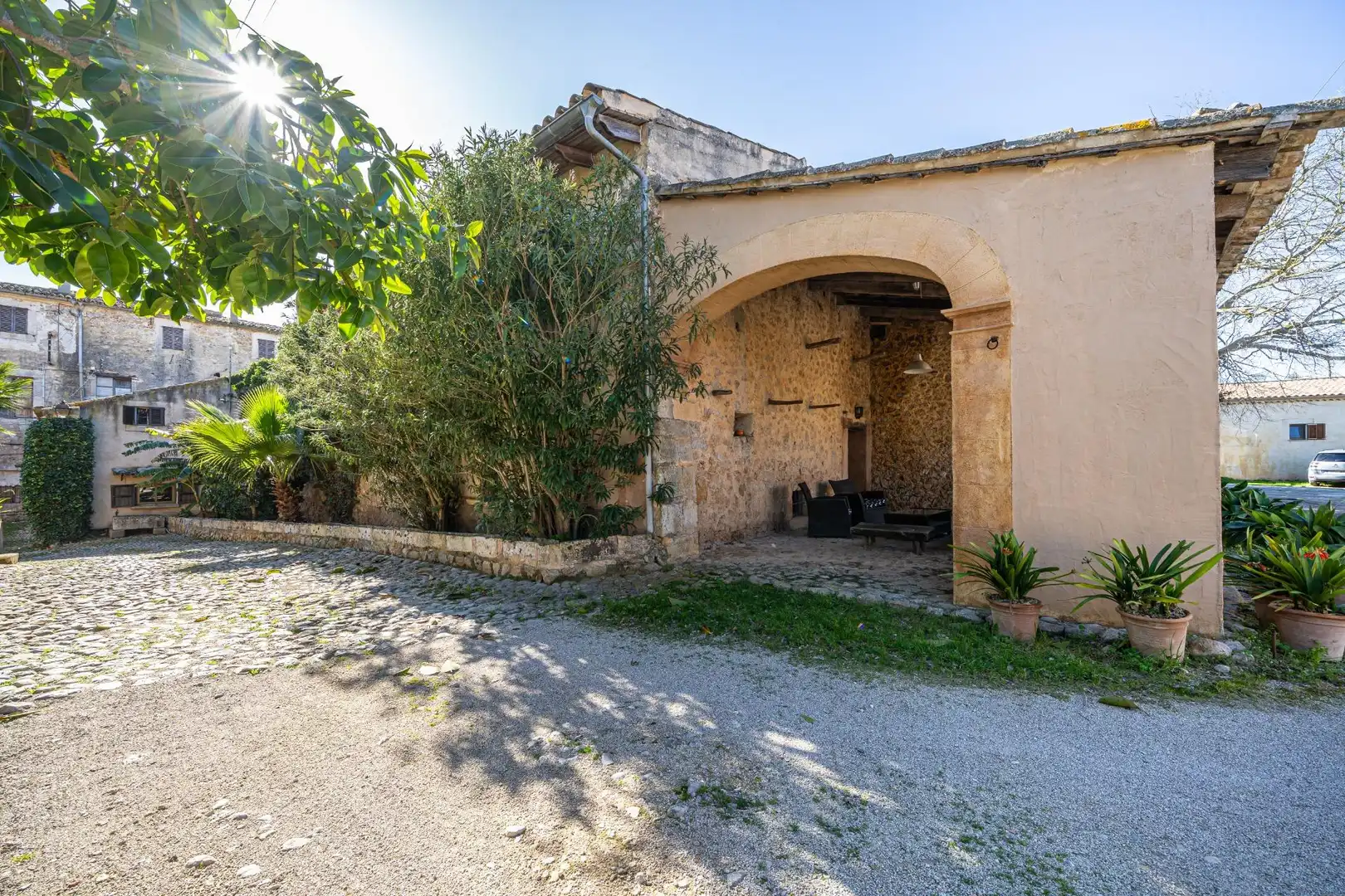 Vista exterior de Edificio en venta en Inca con Alarma y Piscina comunitaria