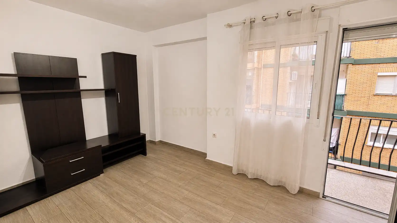Appartamento con terrazza in affitto a Avinguda de Maria Ros, 9, Burjassot, Spain, imagen 10