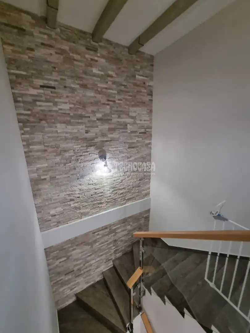 Casa aparellada en venda a Morón de la Frontera, imagen 21