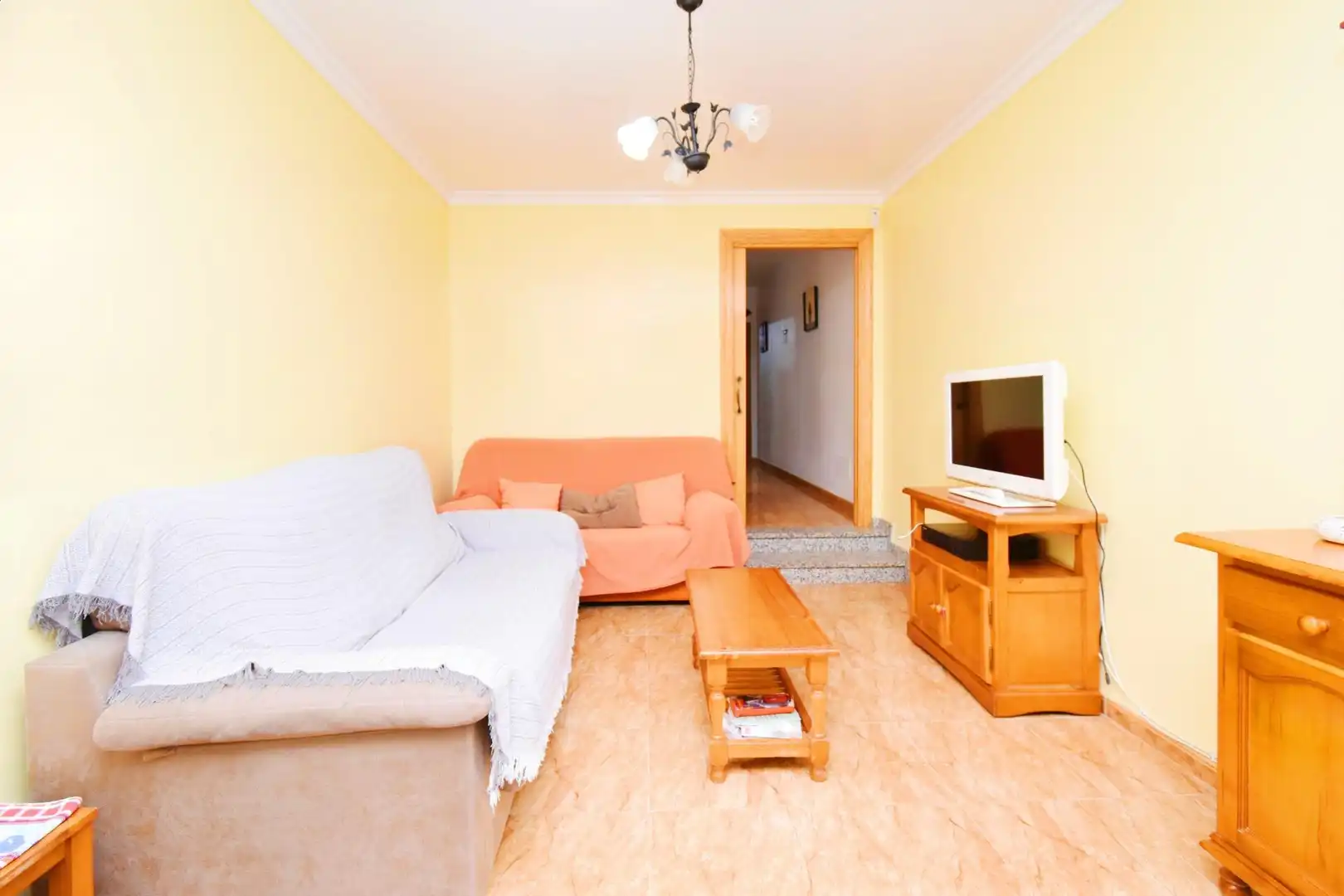 Sala d'estar de Casa o xalet en venda en El Ejido amb Terrassa