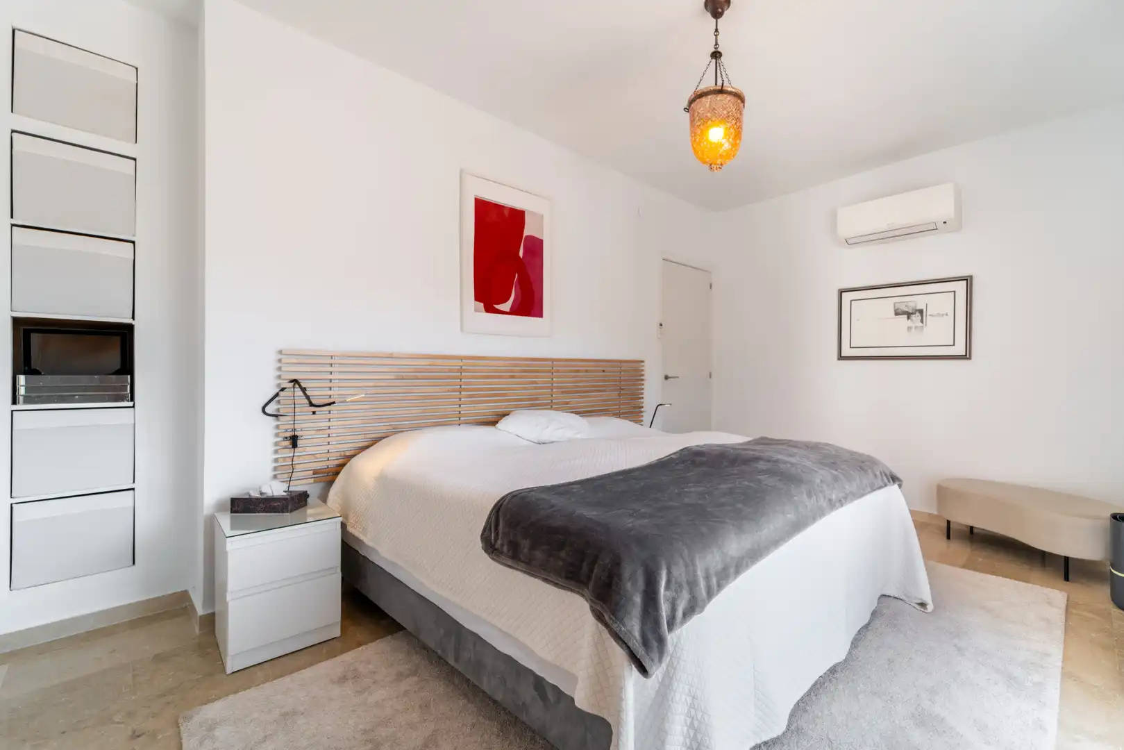 Dormitori de Casa o xalet en venda en Mijas amb Aire condicionat, Jardí privat i Terrassa