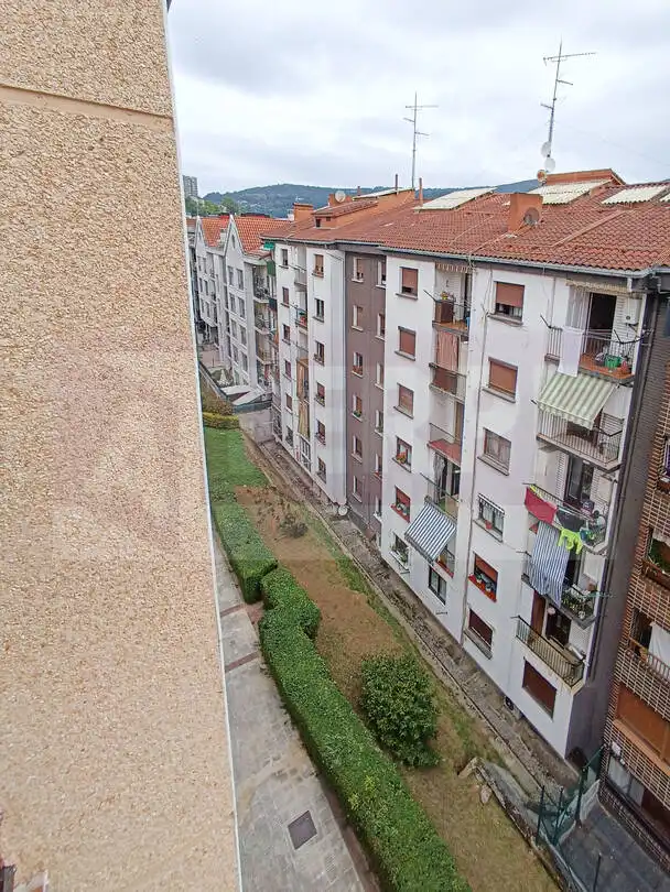 Terraza de Piso en venta en Errenteria con Calefacción y Balcón