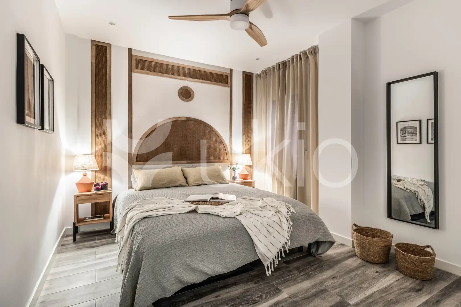 Habitación de Apartamento de alquiler en Madrid con Aire acondicionado, Calefacción y Terraza