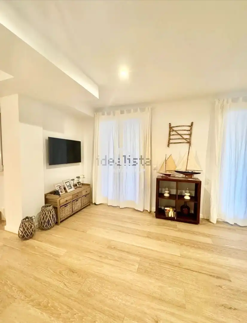 Sala d'estar de Dúplex en venda en Ciutadella de Menorca amb Aire condicionat, Calefacció i Terrassa