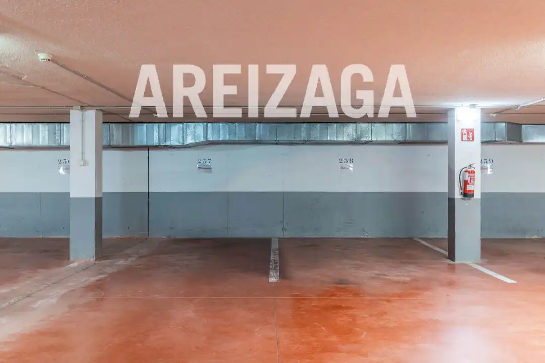 Parking de Oficina en venta en Donostia - San Sebastián  con Aire acondicionado y Calefacción