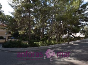 Terreno residencial en venta en Carrer Baix Empordà 66