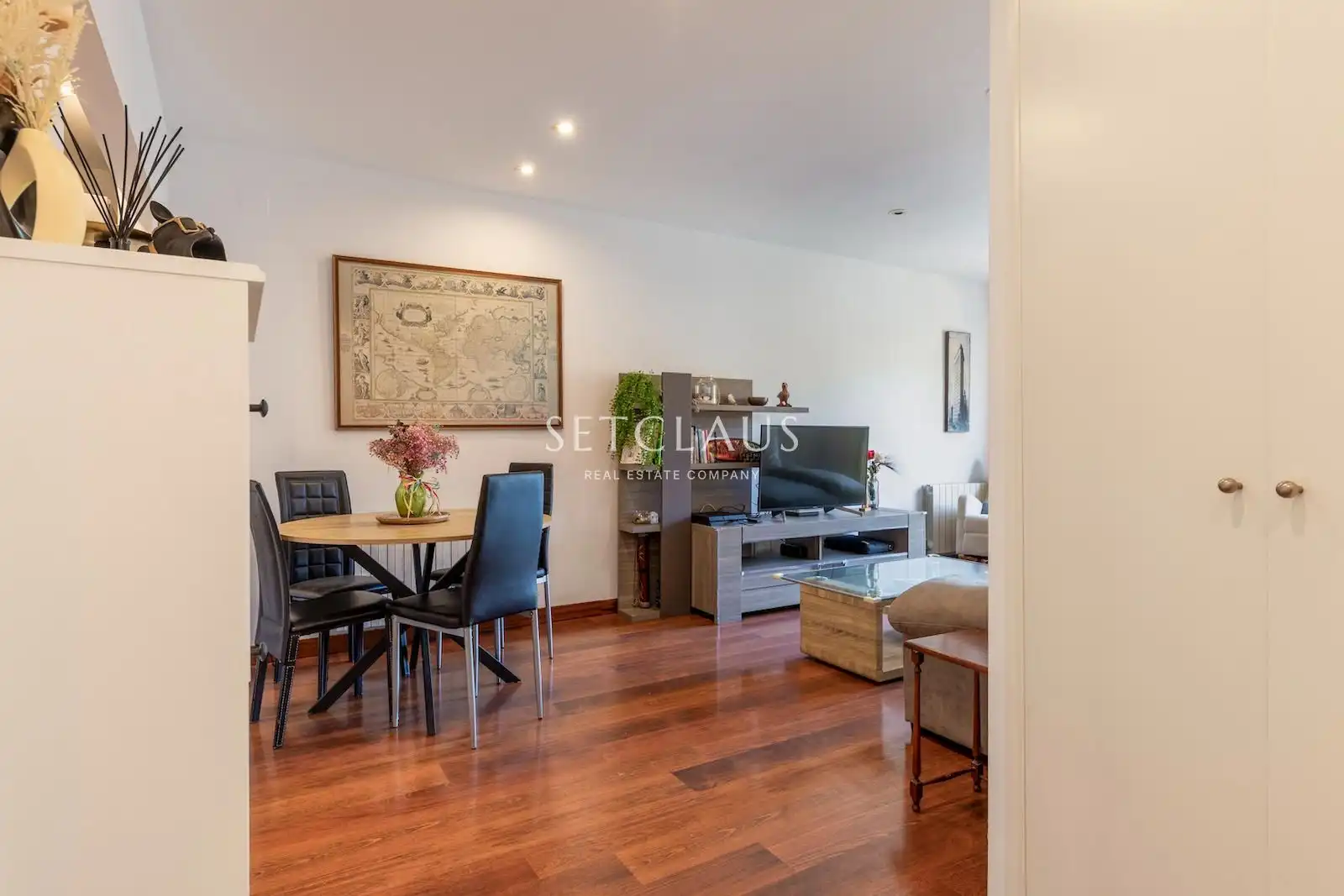 Exterior view of Flat for sale in Alella  with Air Conditioner, Heating and Terrace