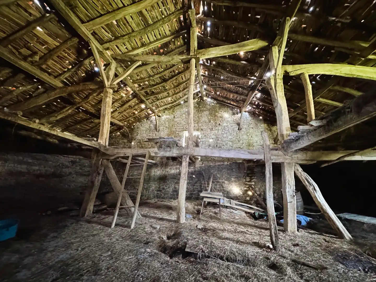 Country house zum Verkauf in Larrabetzu mit Balkon