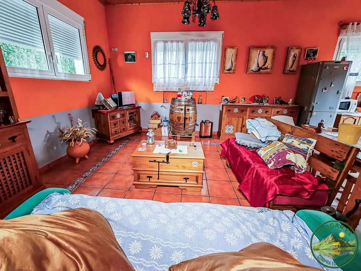 Sala de estar de Casa o chalet en venta en Cacabelos con Calefacción, Jardín privado y Terraza