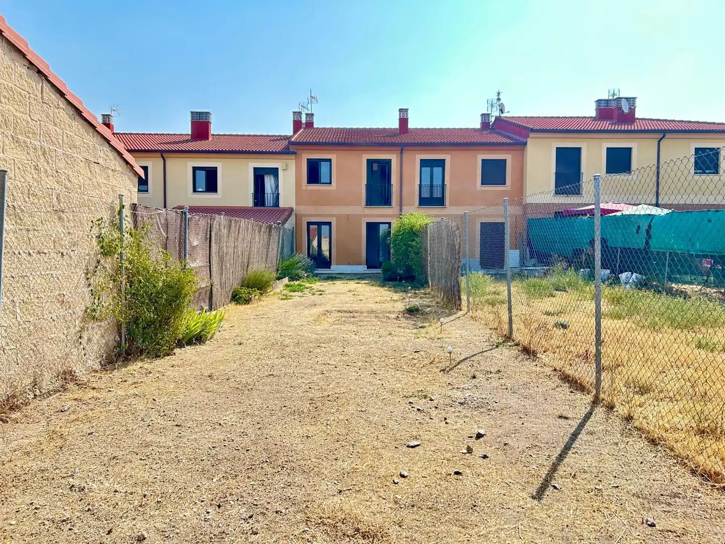 Casa adosada en venda en Segovia amb Calefacció, Jardí privat i Forn