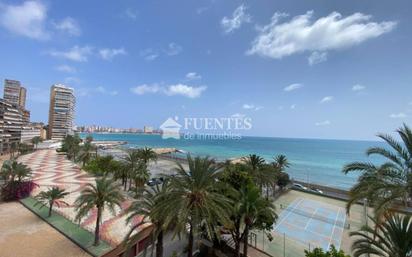 Vista exterior de Pis en venda en Alicante / Alacant amb Terrassa i Piscina